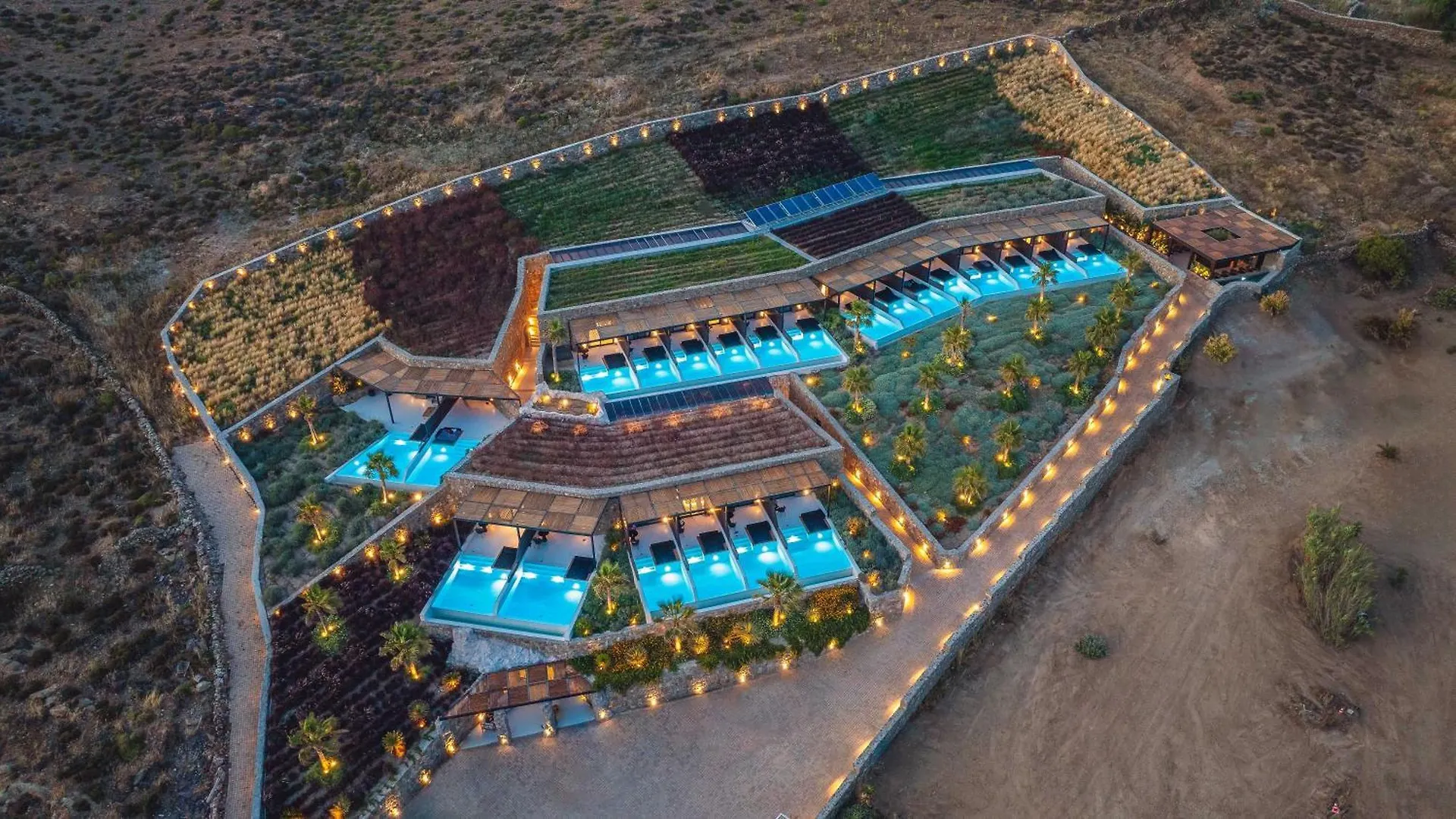 Ftelia Black Villas Řecko